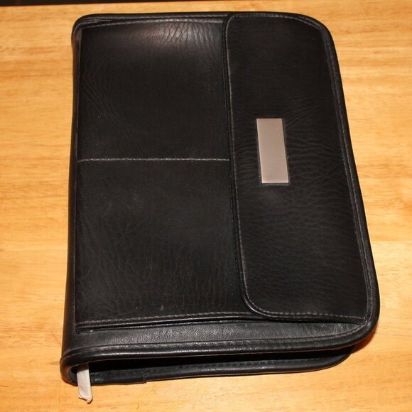 Black Leather Look Bible Cover - Picture 1 of 7